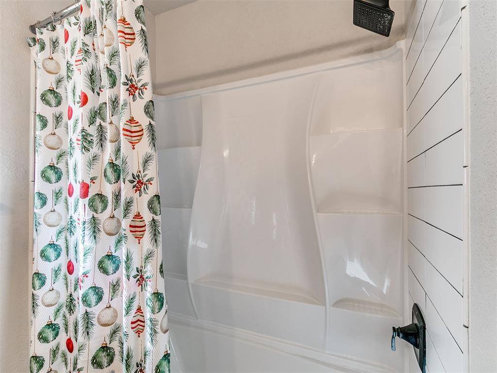 3129 Delmar Road, Del City, OK 73115