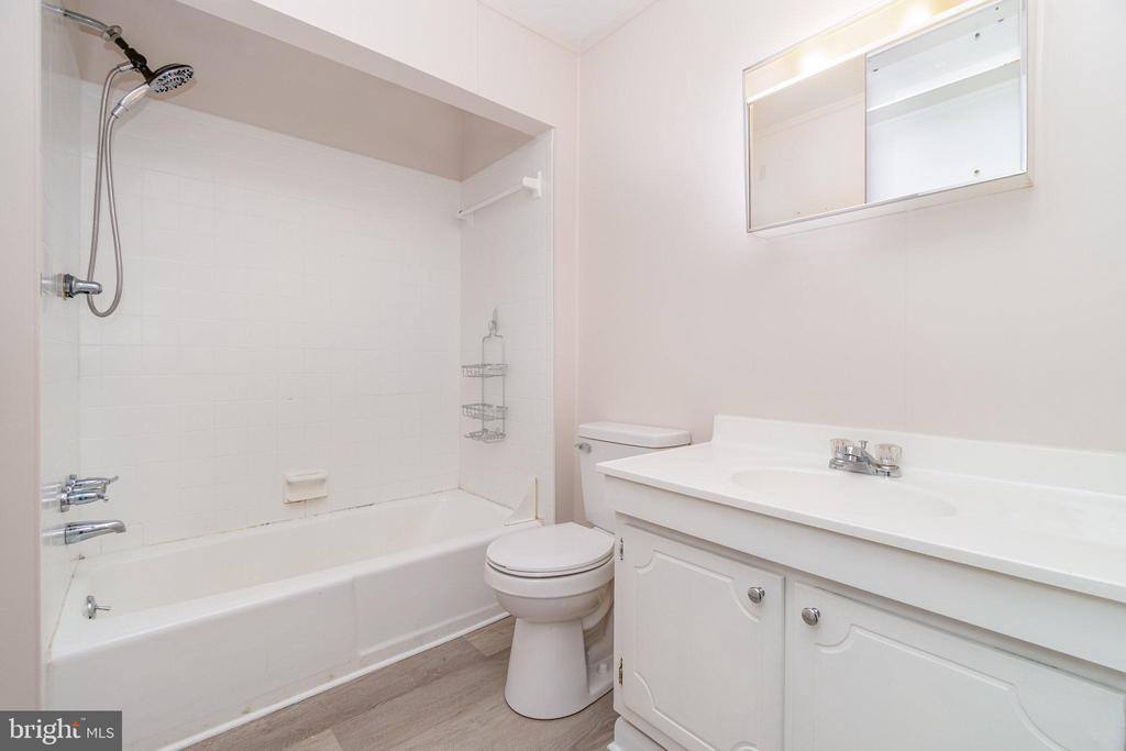 118 Kim Acres Drive, Mechanicsburg, PA 17055