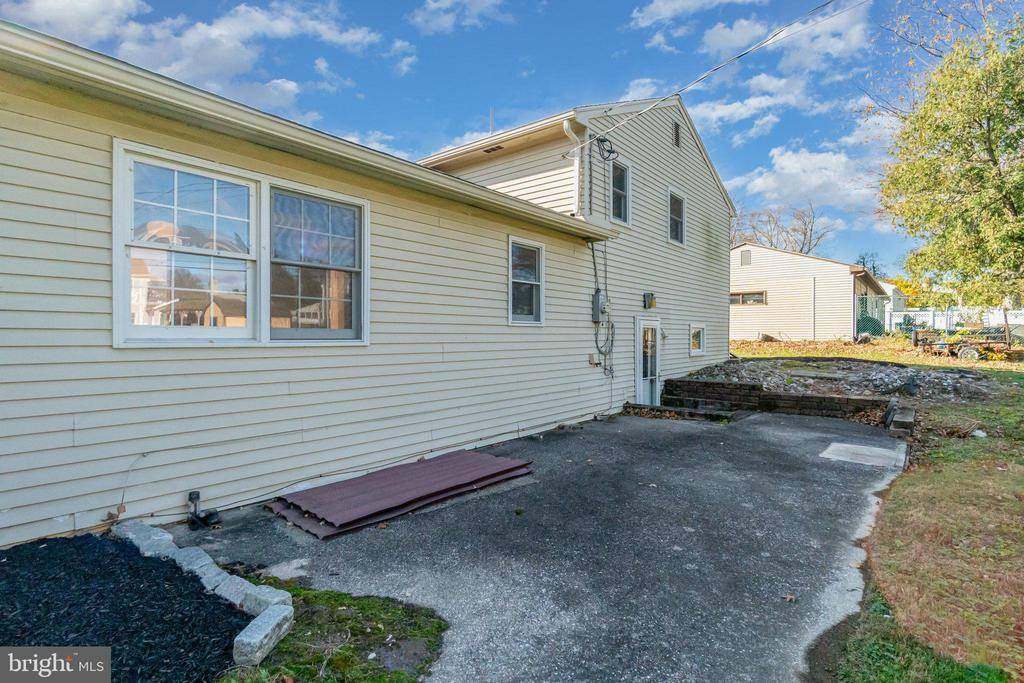 118 Kim Acres Drive, Mechanicsburg, PA 17055