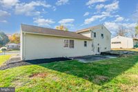 118 Kim Acres Drive, Mechanicsburg, PA 17055