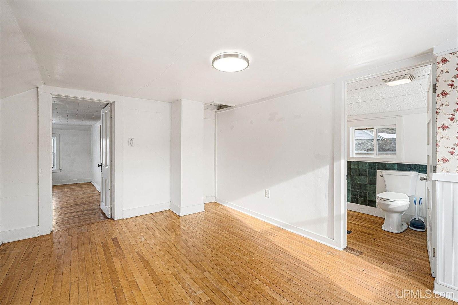 367 County Road, Negaunee, MI 49866