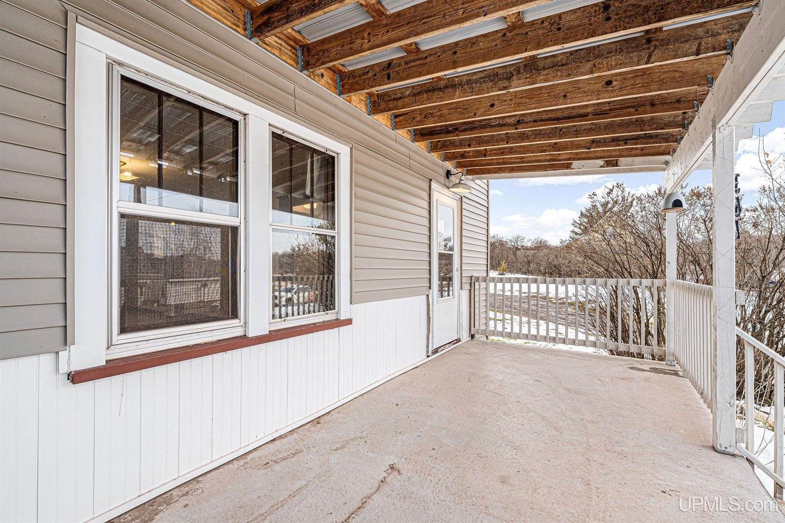 367 County Road, Negaunee, MI 49866