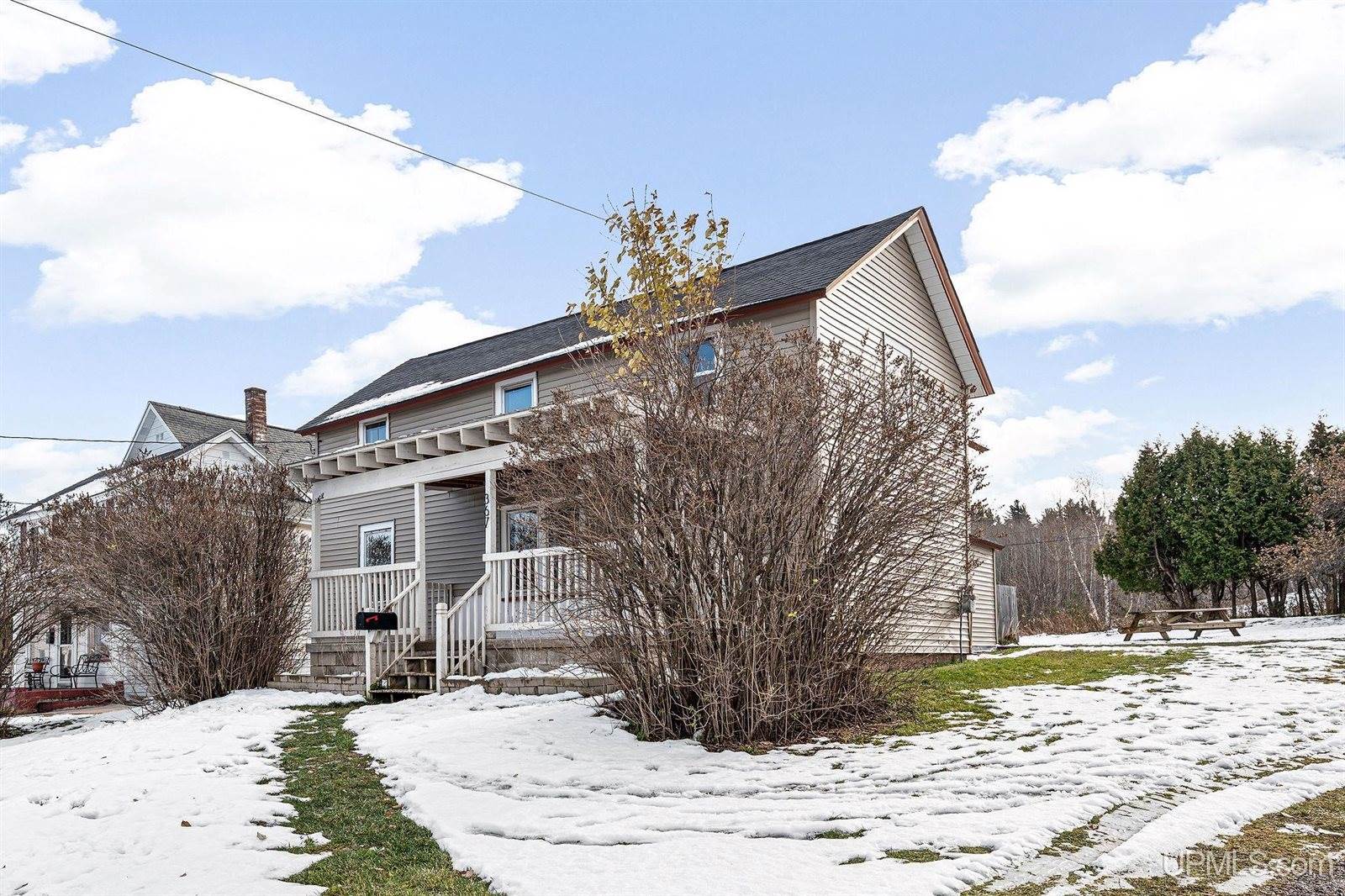 367 County Road, Negaunee, MI 49866