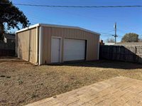 203 Maple St, Elgin, OK 73538