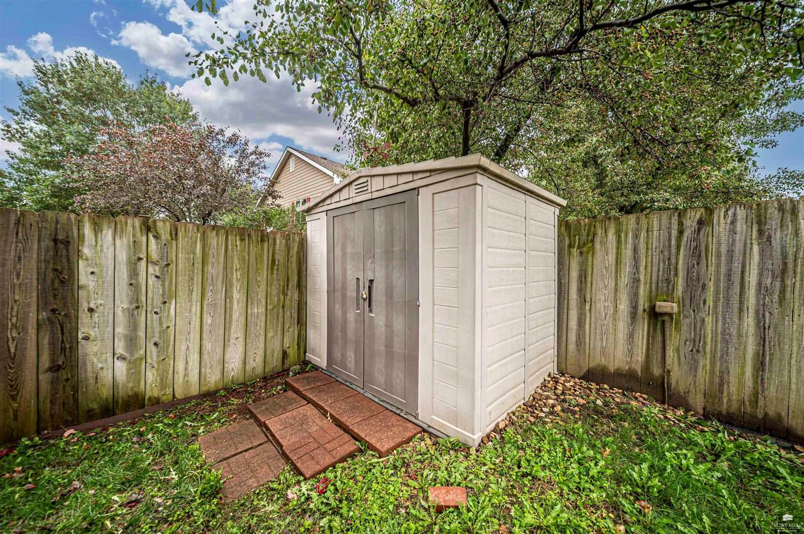 1311 Meadow Lane, Abilene, KS 67410