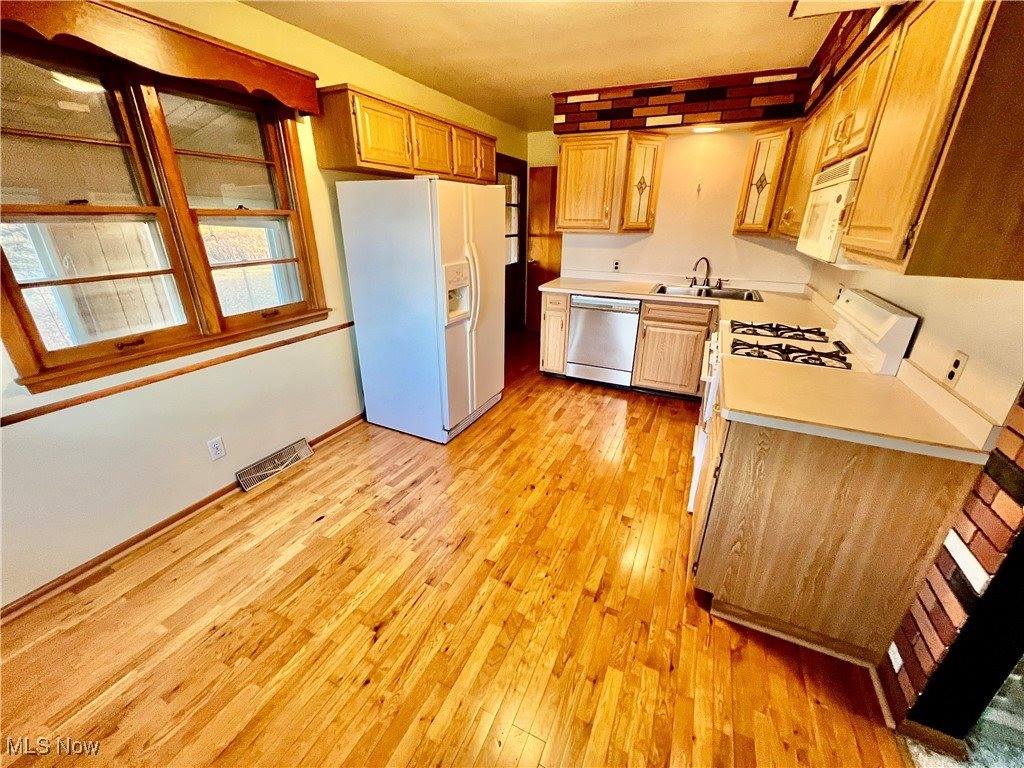 3895 Avalon Court, Austintown, OH 44515