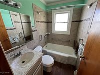 3895 Avalon Court, Austintown, OH 44515