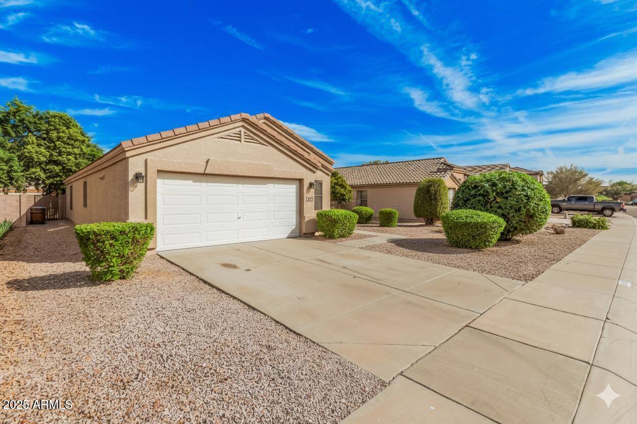 2496 West Tanner Ranch Road, San Tan Valley, AZ 85144