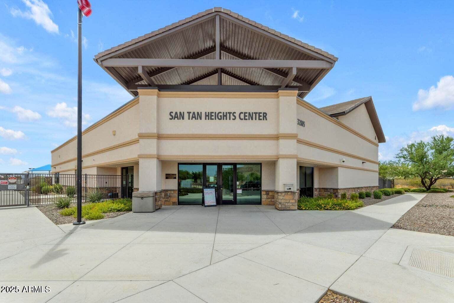 2496 West Tanner Ranch Road, San Tan Valley, AZ 85144