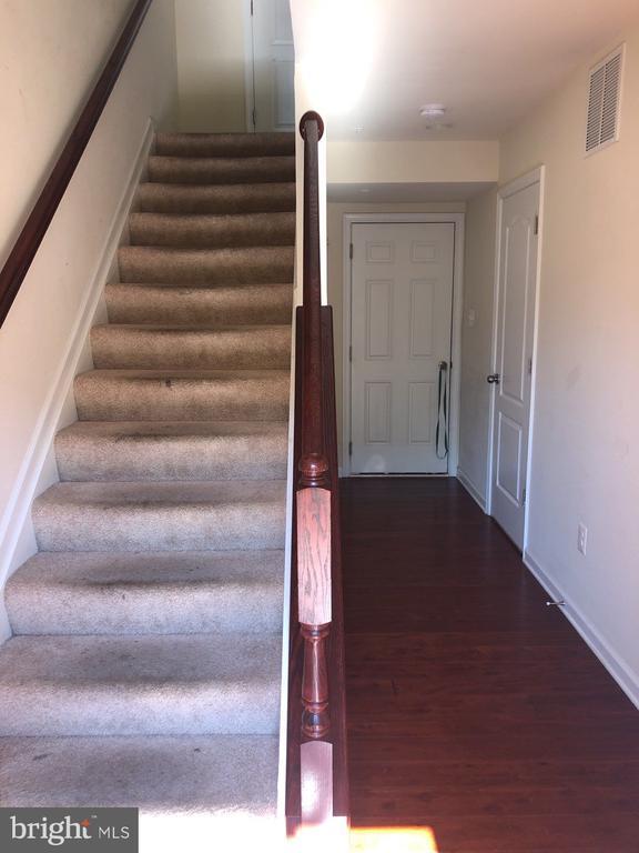 7242 Brinley Way, Hanover, MD 21076