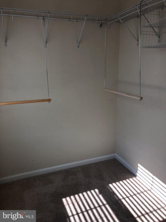 7242 Brinley Way, Hanover, MD 21076