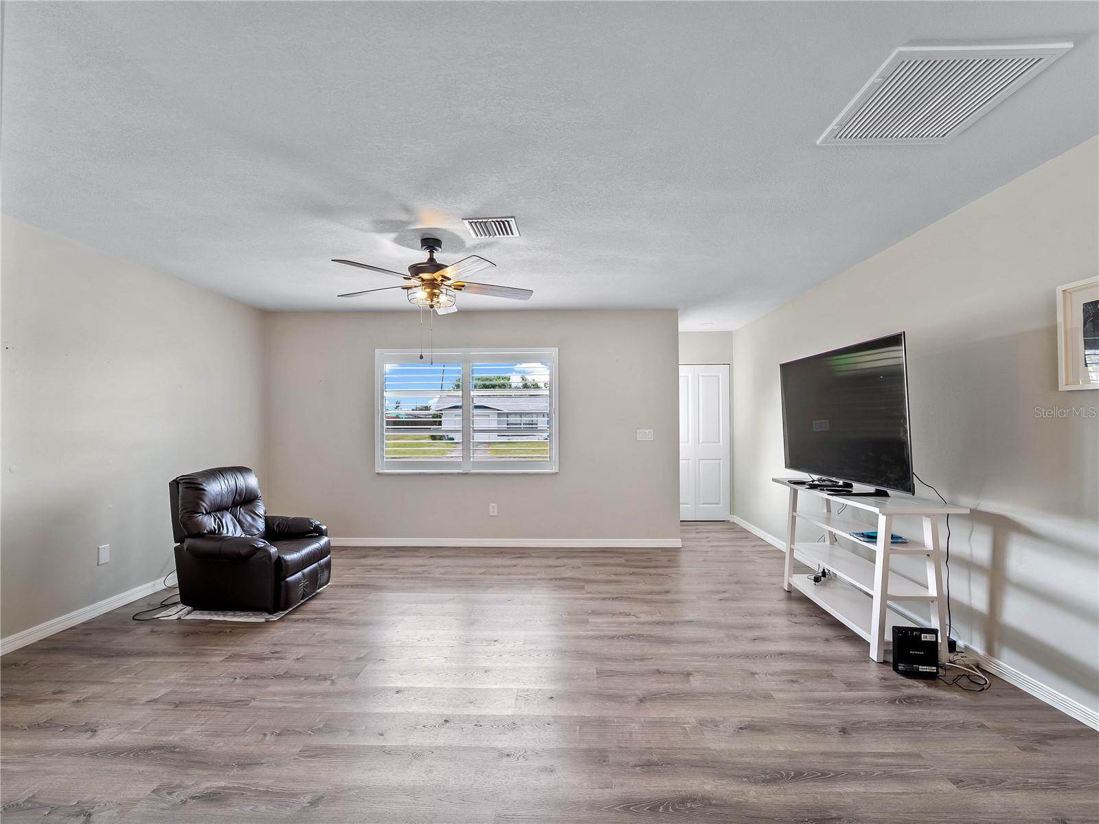 2367 Ivanhoe Street, Port Charlotte, FL 33952