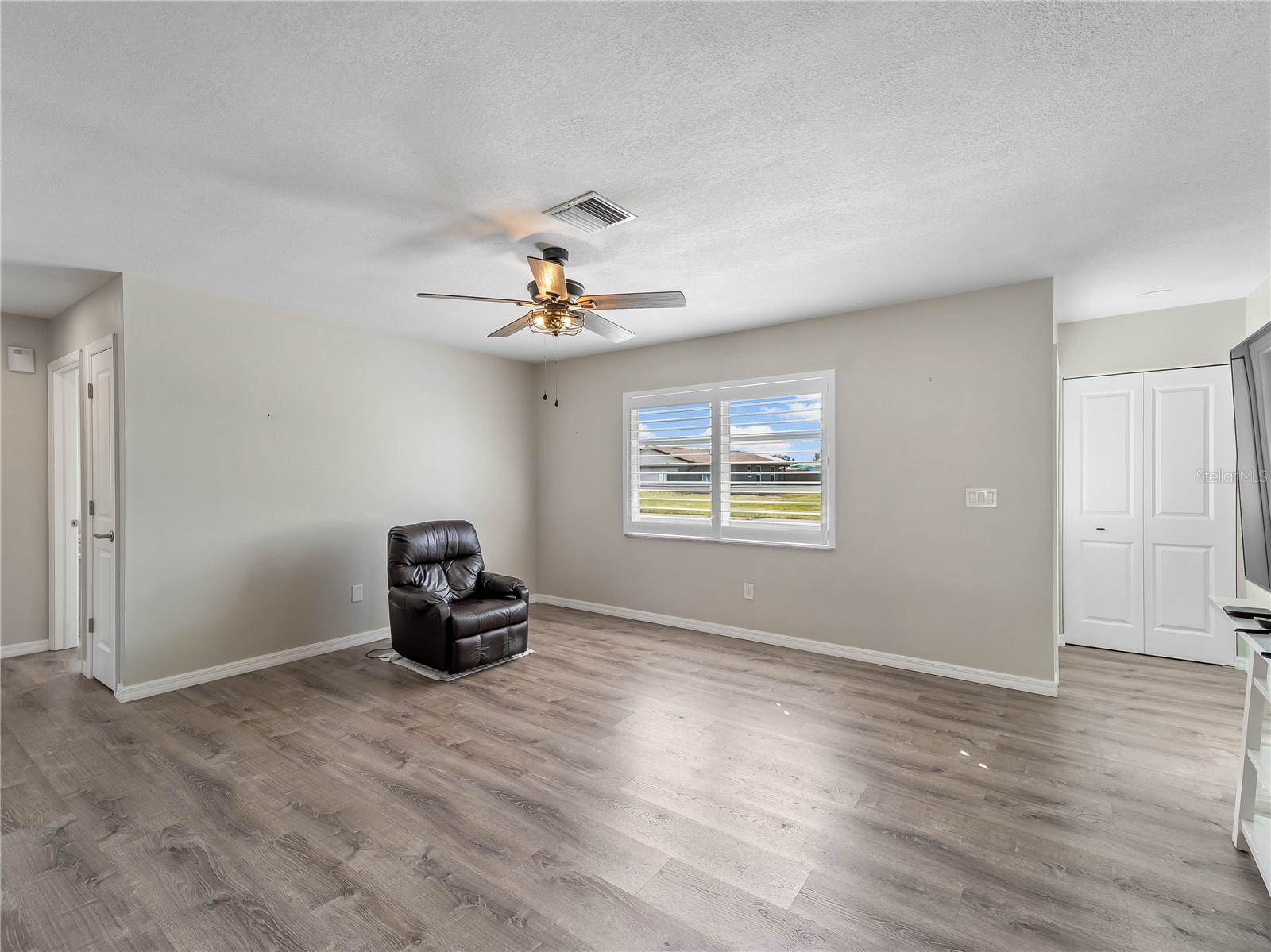 2367 Ivanhoe Street, Port Charlotte, FL 33952