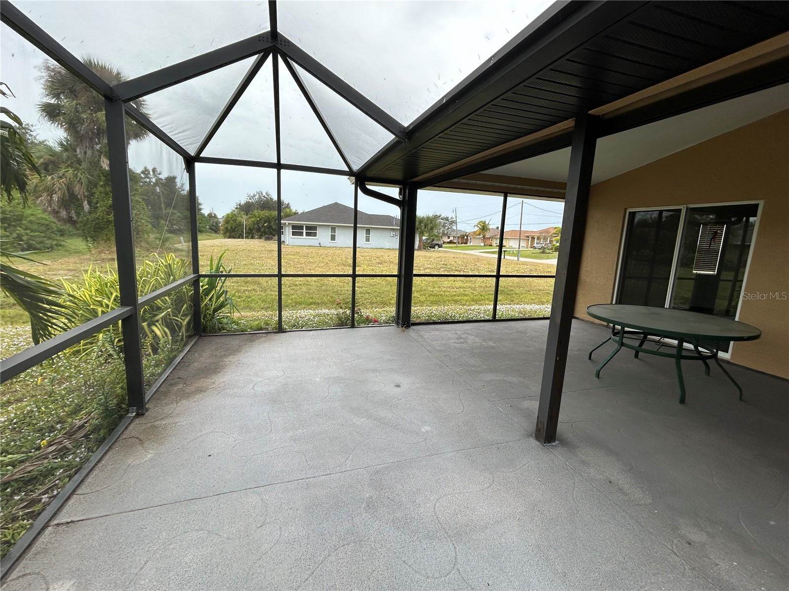 113 Mark Twain Lane, Rotonda West, FL 33947