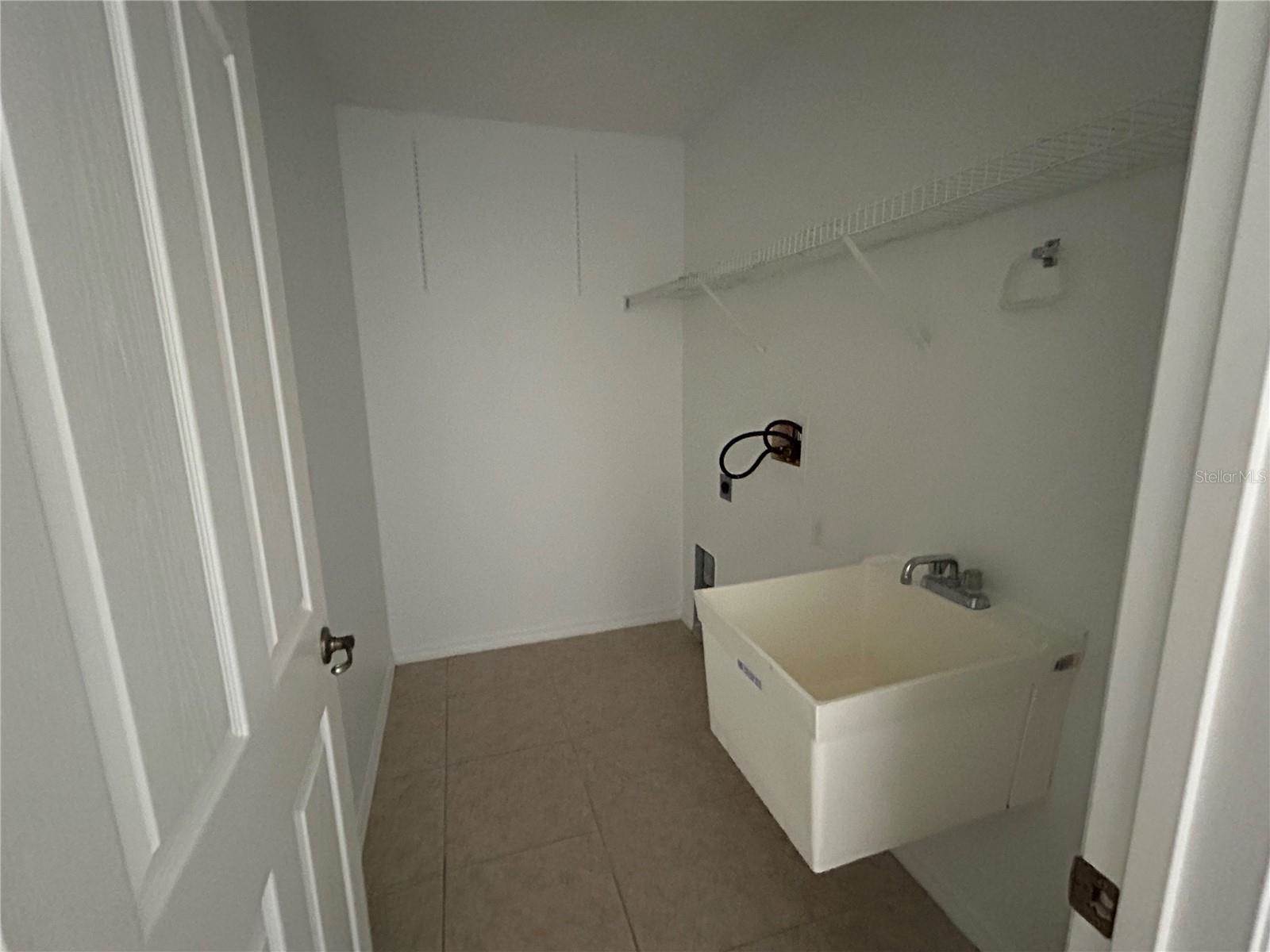 113 Mark Twain Lane, Rotonda West, FL 33947