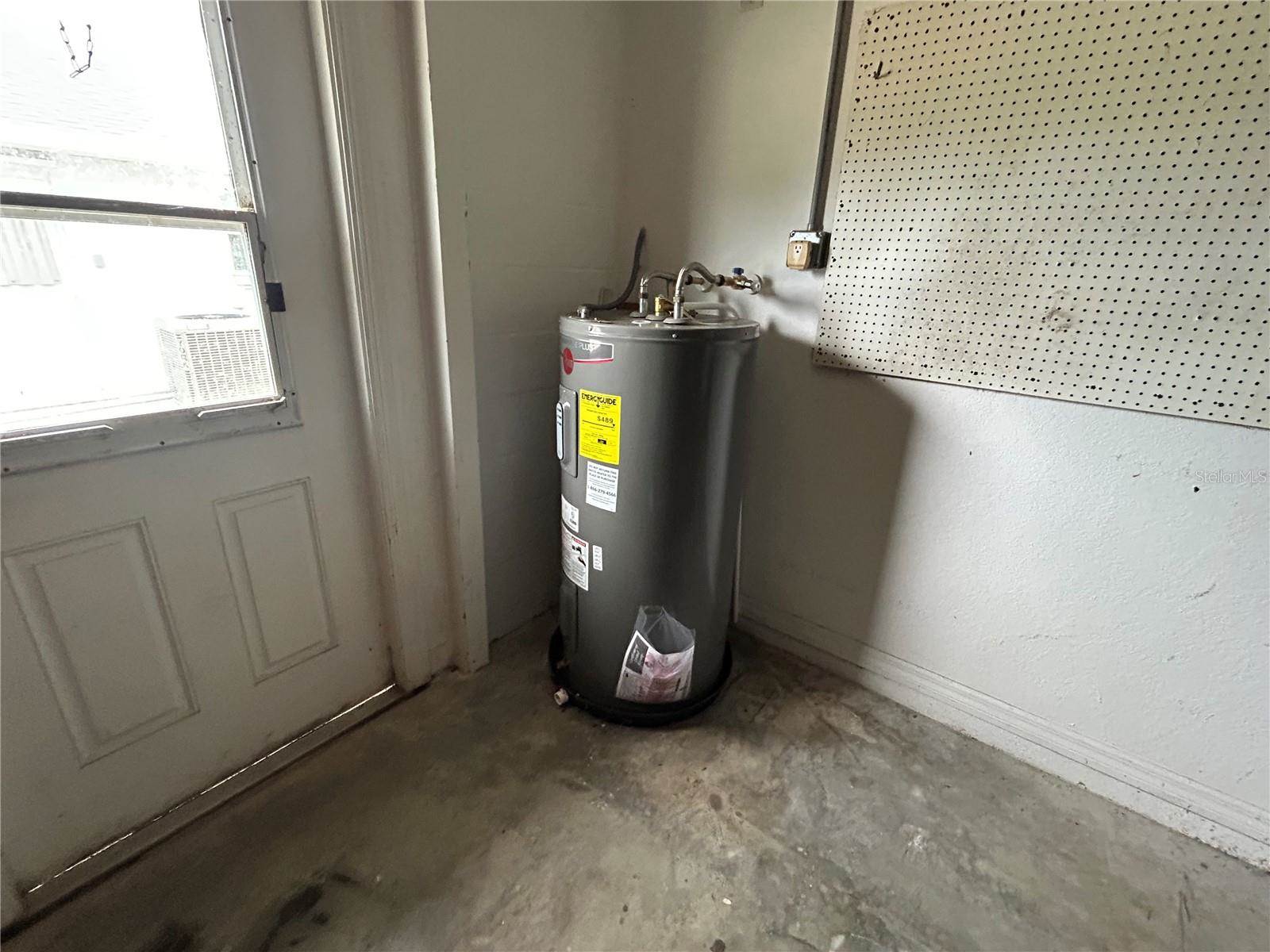 113 Mark Twain Lane, Rotonda West, FL 33947