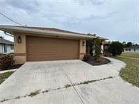 113 Mark Twain Lane, Rotonda West, FL 33947