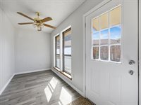 7124 Meadow Park North, North Richland Hills, TX 76180