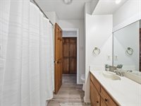 7124 Meadow Park North, North Richland Hills, TX 76180