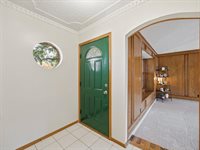 7124 Meadow Park North, North Richland Hills, TX 76180