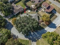 7124 Meadow Park North, North Richland Hills, TX 76180