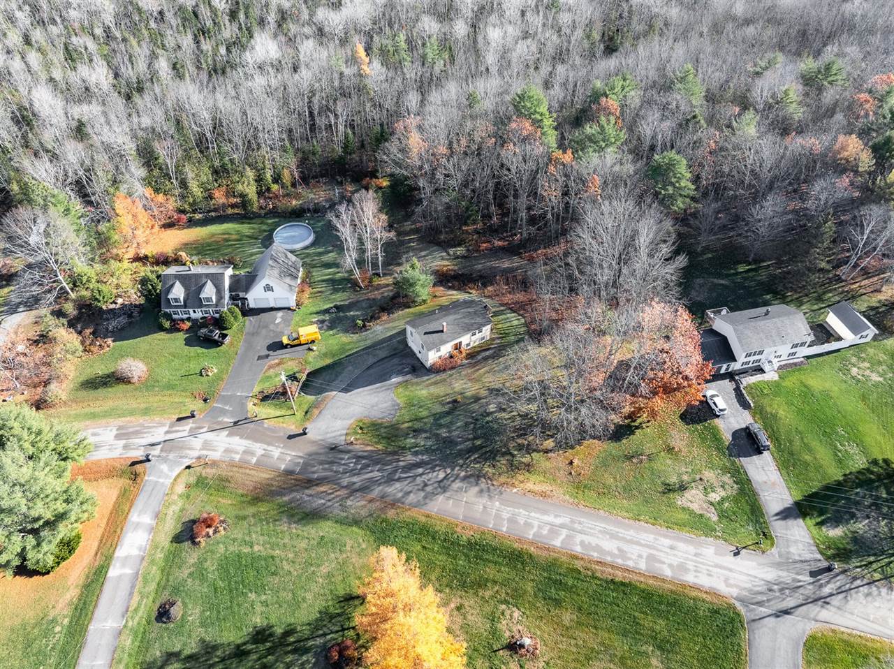 31 Hillcrest Drive, Hermon, ME 04401