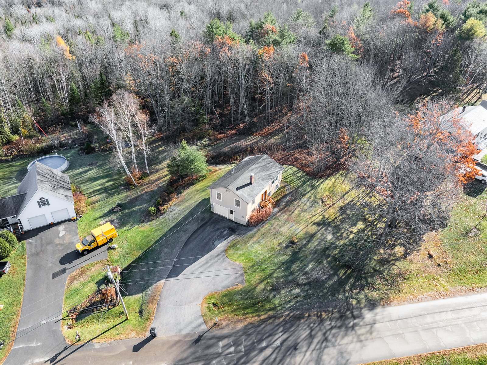 31 Hillcrest Drive, Hermon, ME 04401