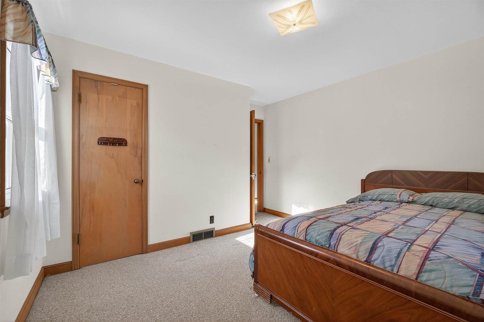 1751 Smith Street, Wisconsin Rapids, WI 54494