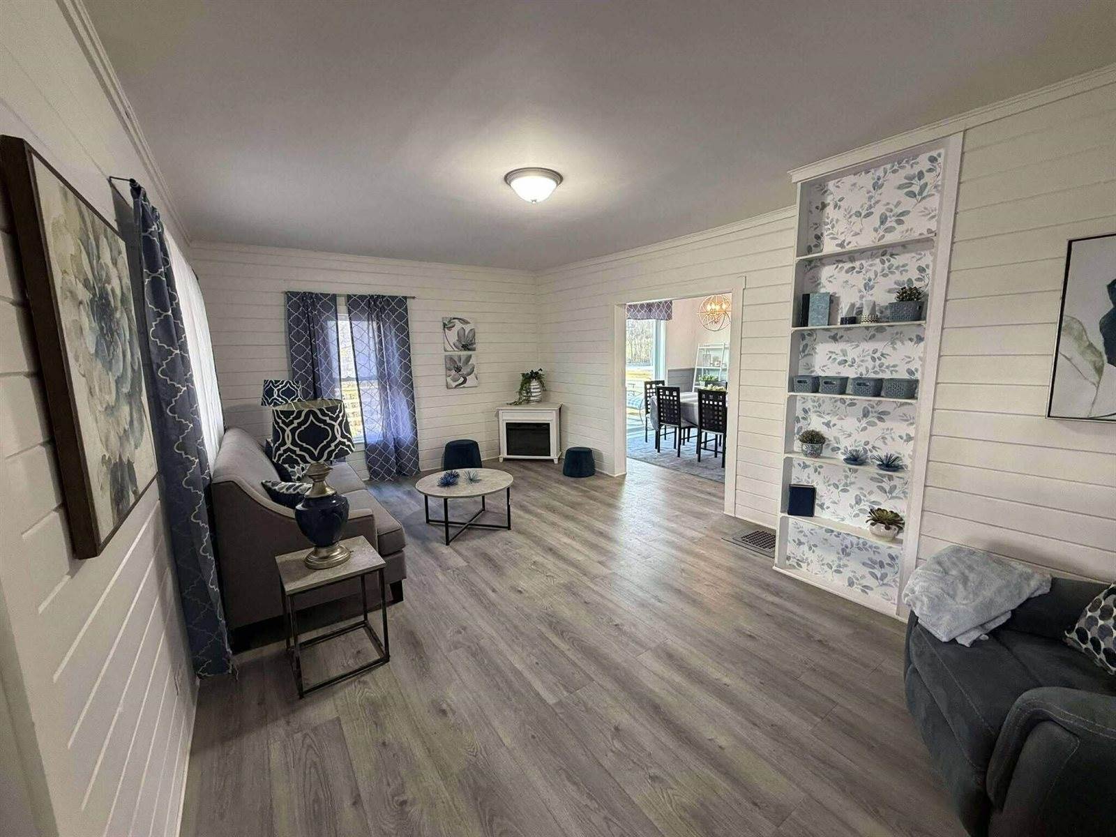 4 Lancaster Avenue, Guilford, ME 04443