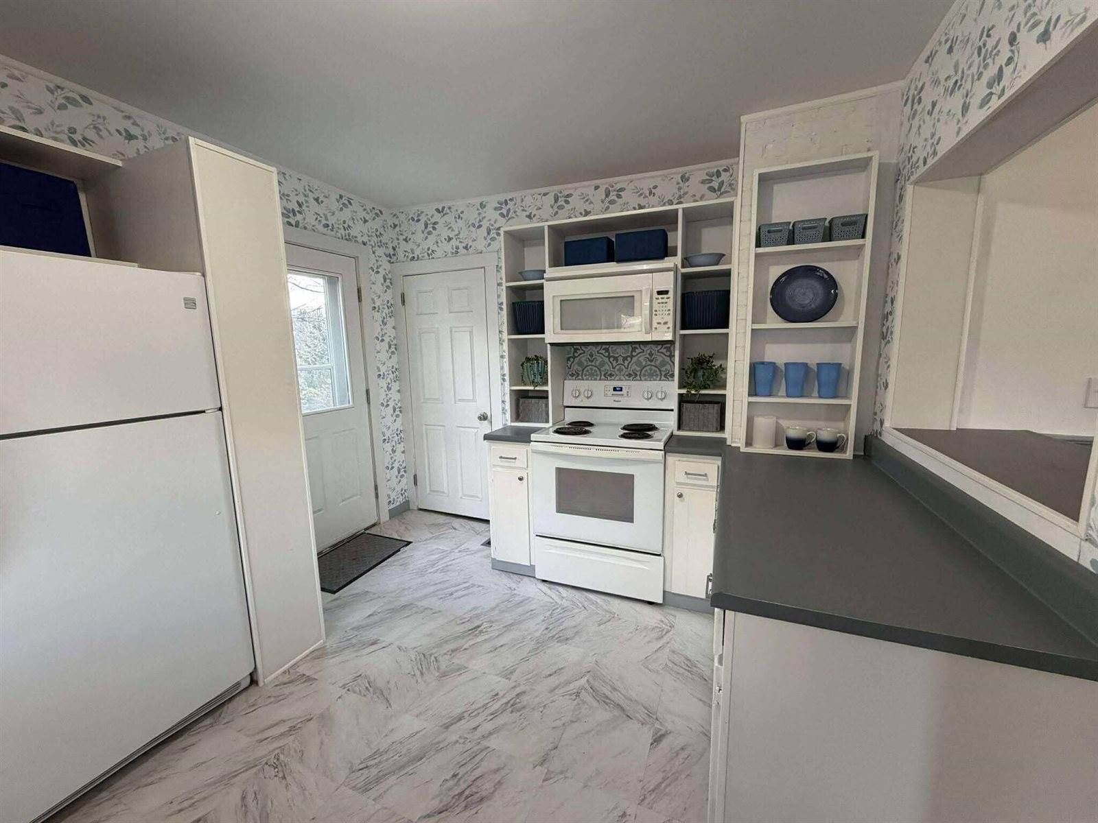 4 Lancaster Avenue, Guilford, ME 04443