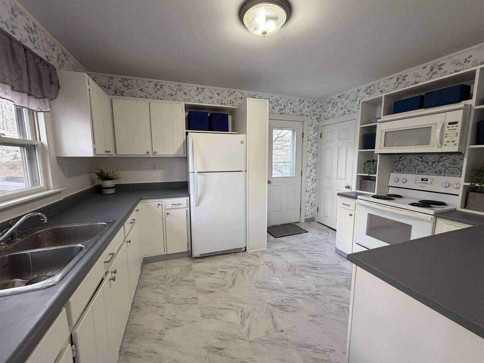 4 Lancaster Avenue, Guilford, ME 04443