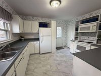 4 Lancaster Avenue, Guilford, ME 04443