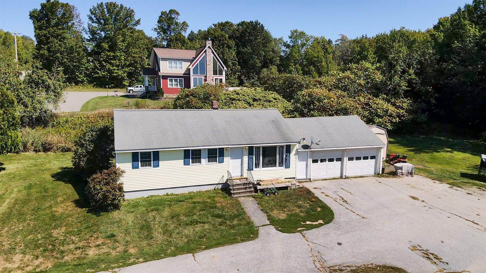 455 Billings Road, Hermon, ME 04401