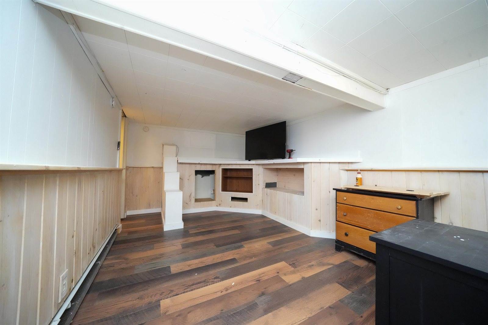 455 Billings Road, Hermon, ME 04401