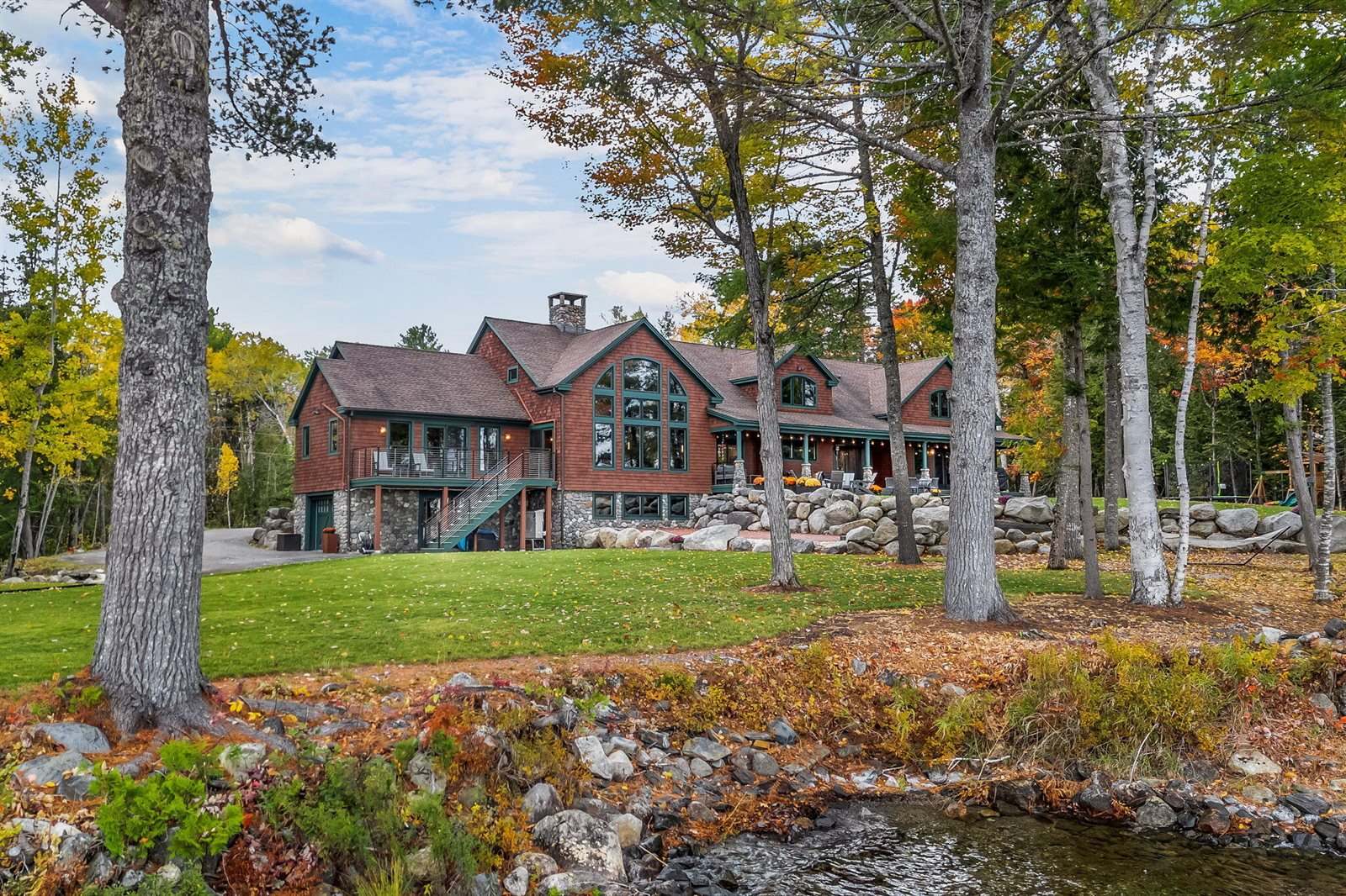 11 Salmon Road, Dover-Foxcroft, ME 04426