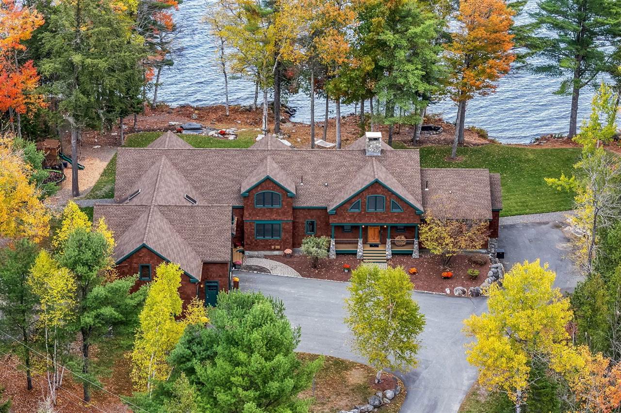 11 Salmon Road, Dover-Foxcroft, ME 04426