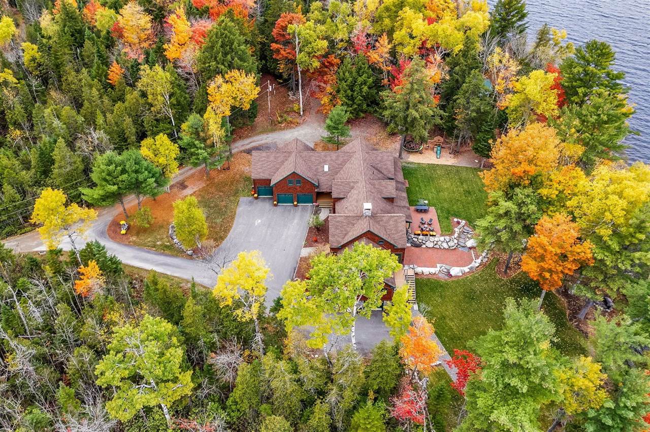 11 Salmon Road, Dover-Foxcroft, ME 04426