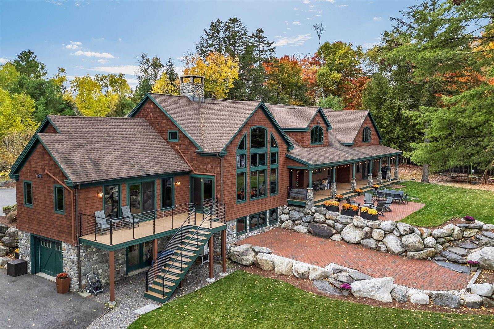 11 Salmon Road, Dover-Foxcroft, ME 04426