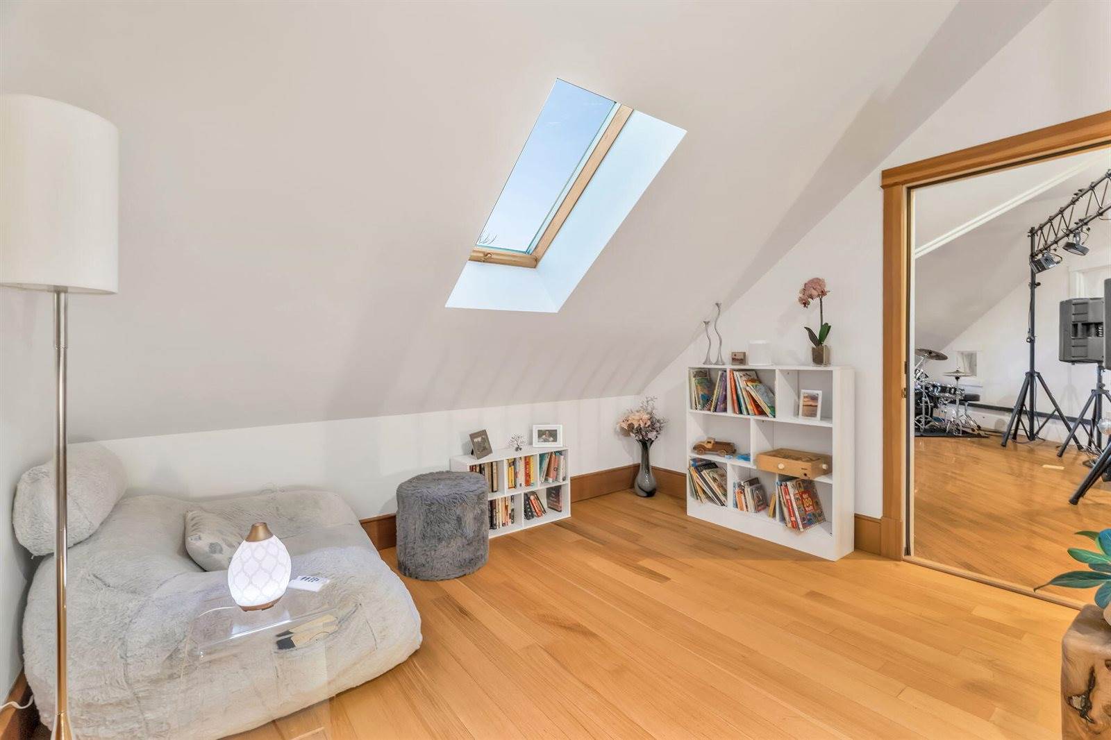 11 Salmon Road, Dover-Foxcroft, ME 04426