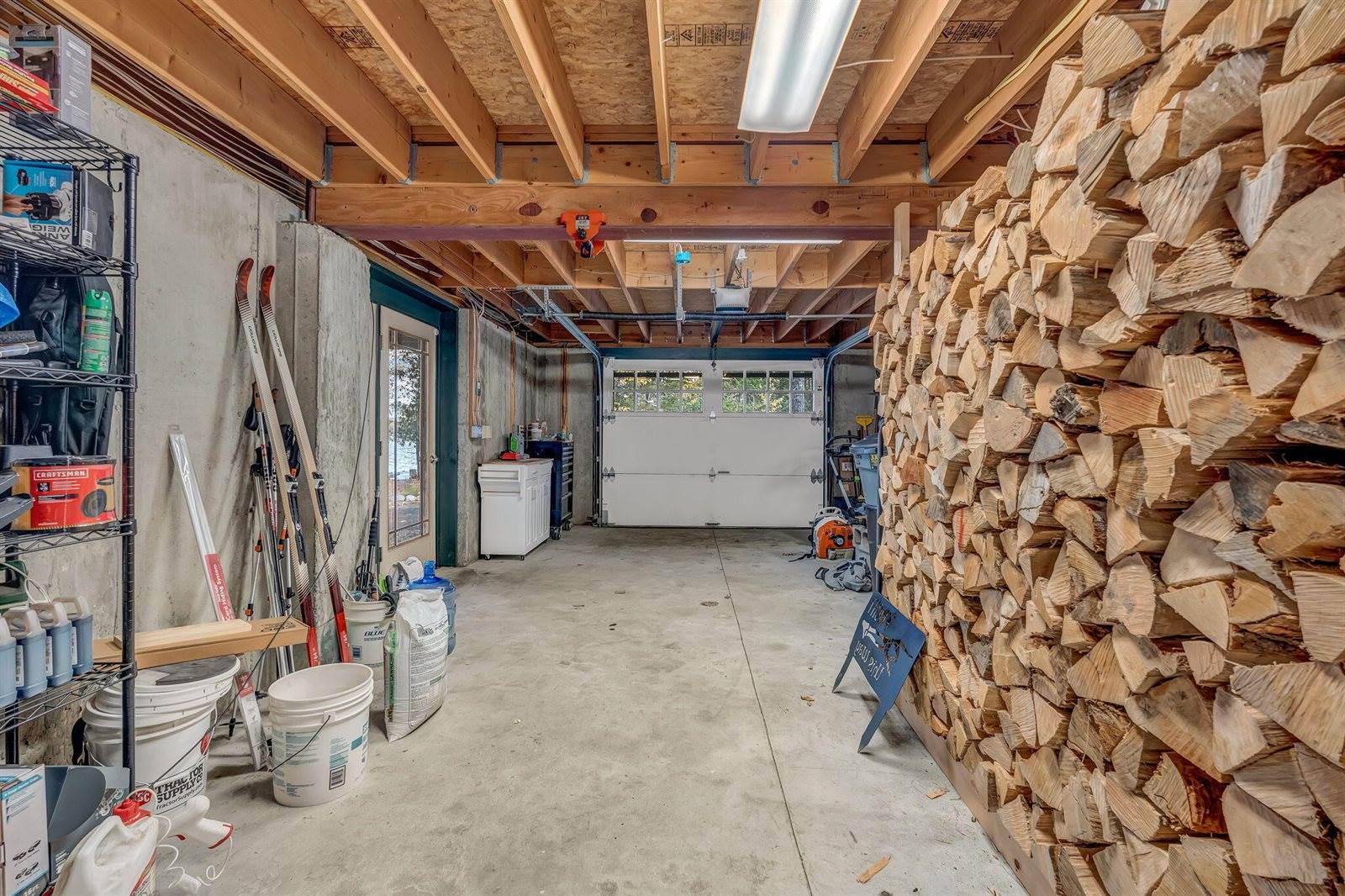 11 Salmon Road, Dover-Foxcroft, ME 04426