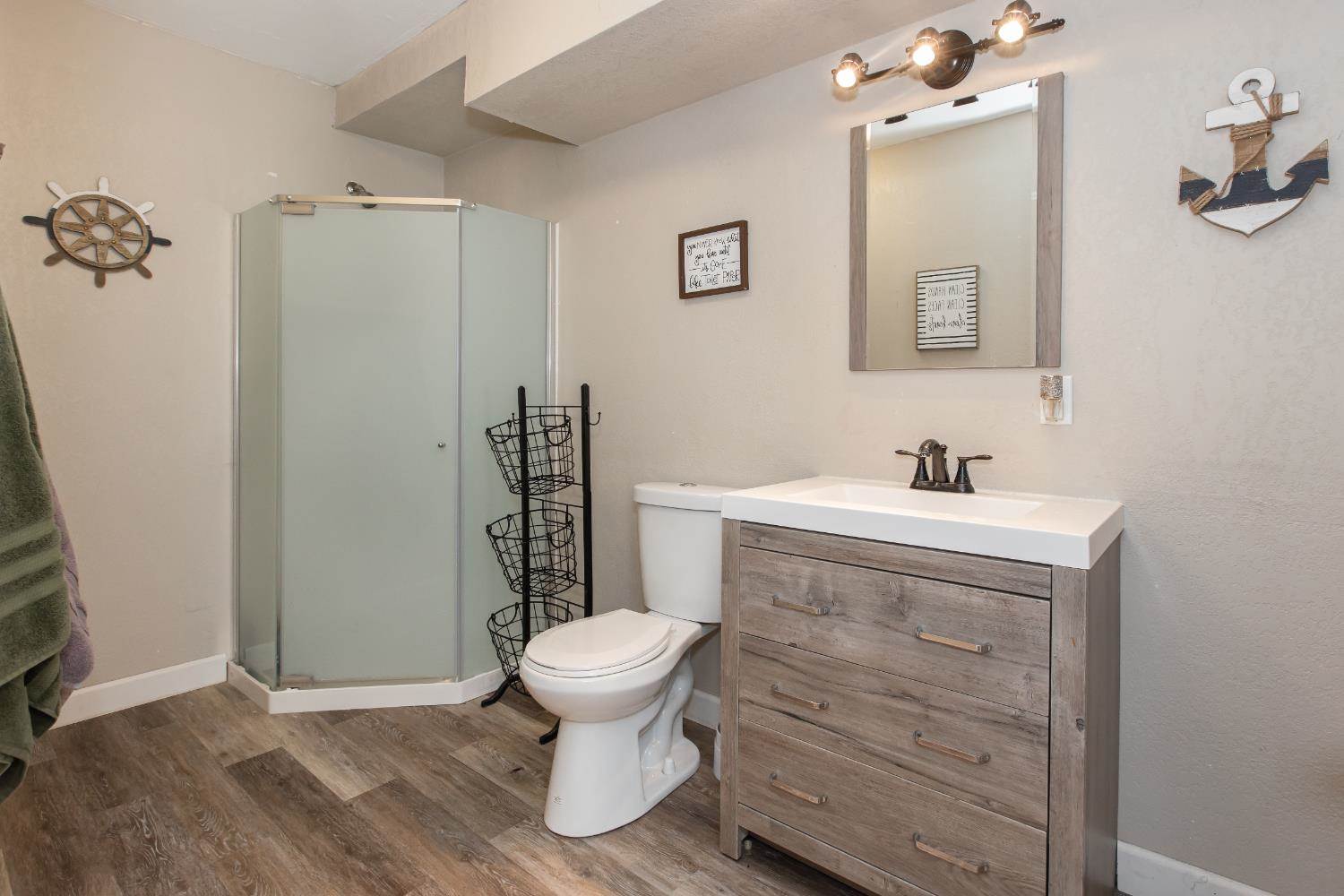 633 South Big Bow Grade, Johnson, KS 67855