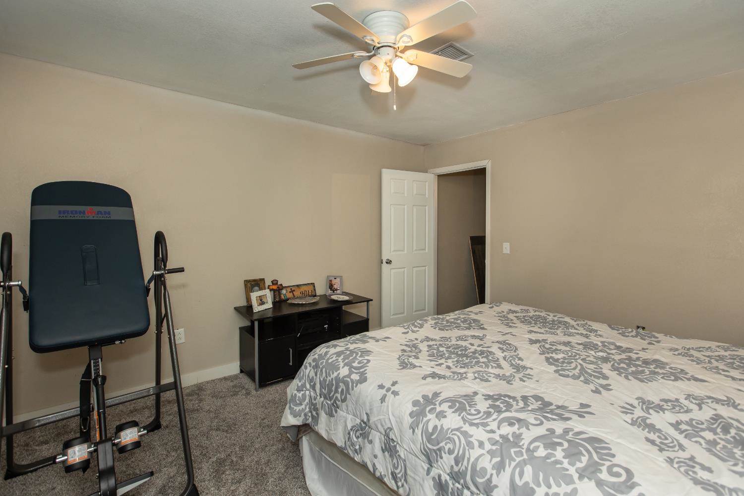 633 South Big Bow Grade, Johnson, KS 67855