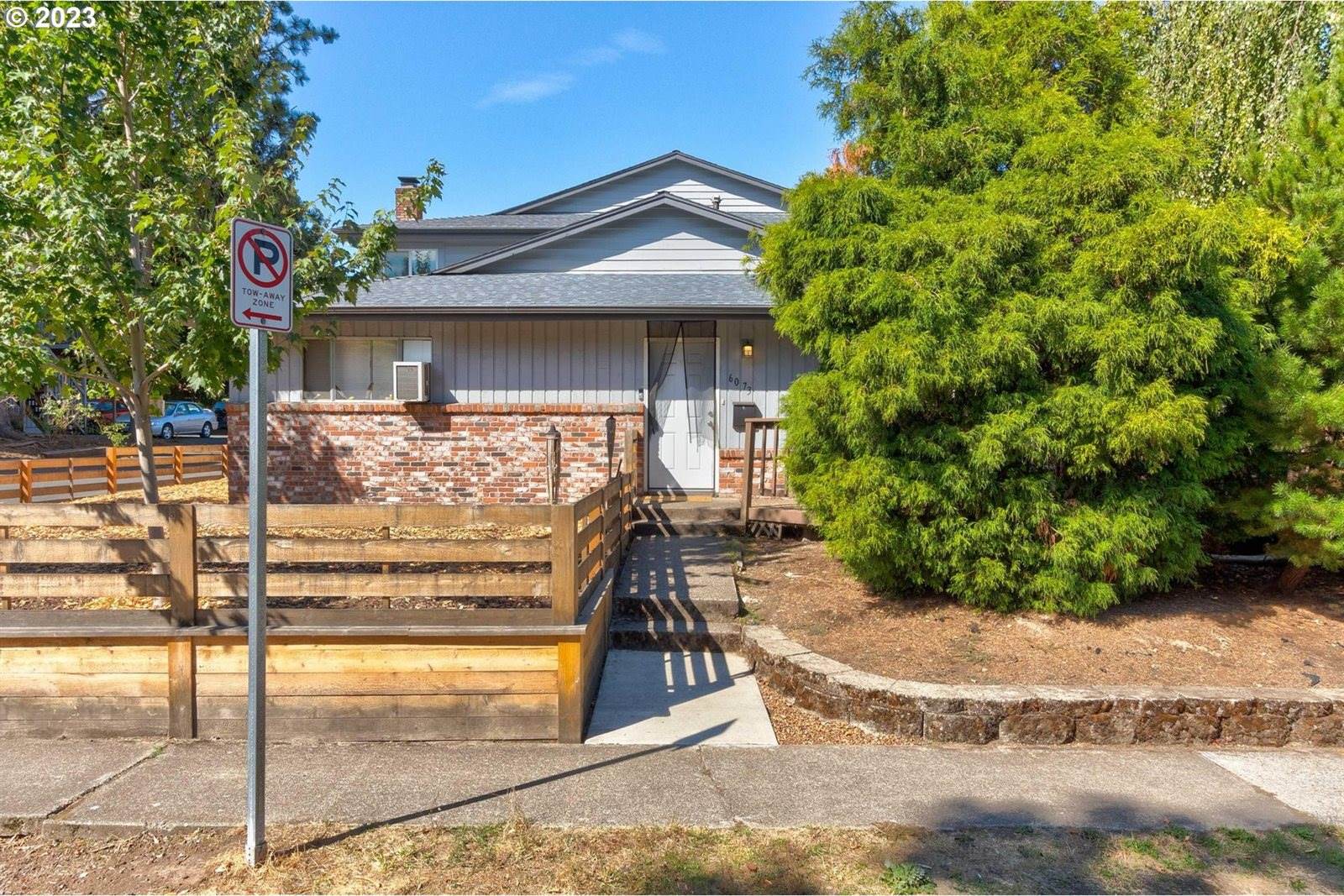 6097 SW Valley Ave, Beaverton, OR 97008