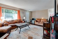6097 SW Valley Ave, Beaverton, OR 97008