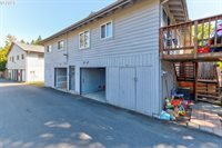 6097 SW Valley Ave, Beaverton, OR 97008