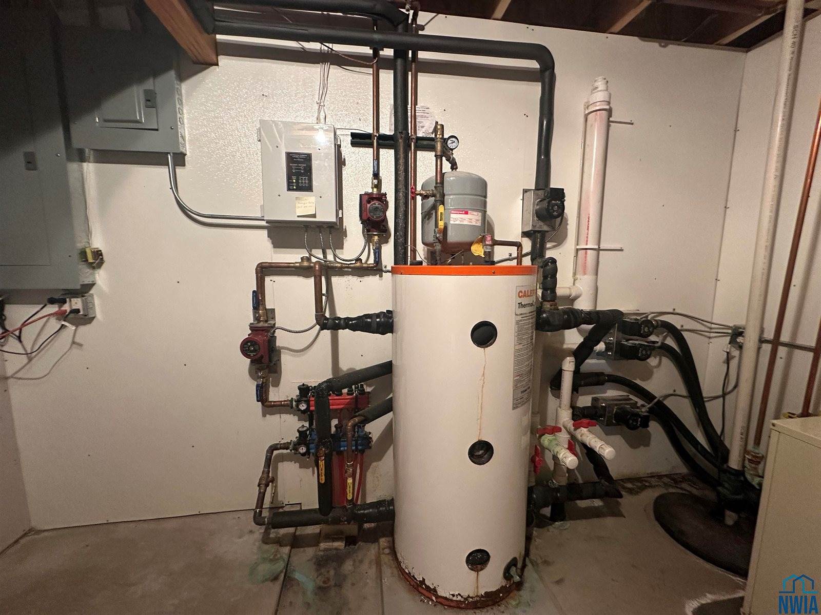 240 N Pond Dr., Jackson, MN 56143