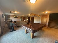 240 N Pond Dr., Jackson, MN 56143