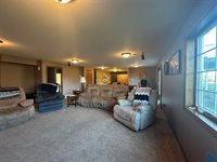 240 N Pond Dr., Jackson, MN 56143