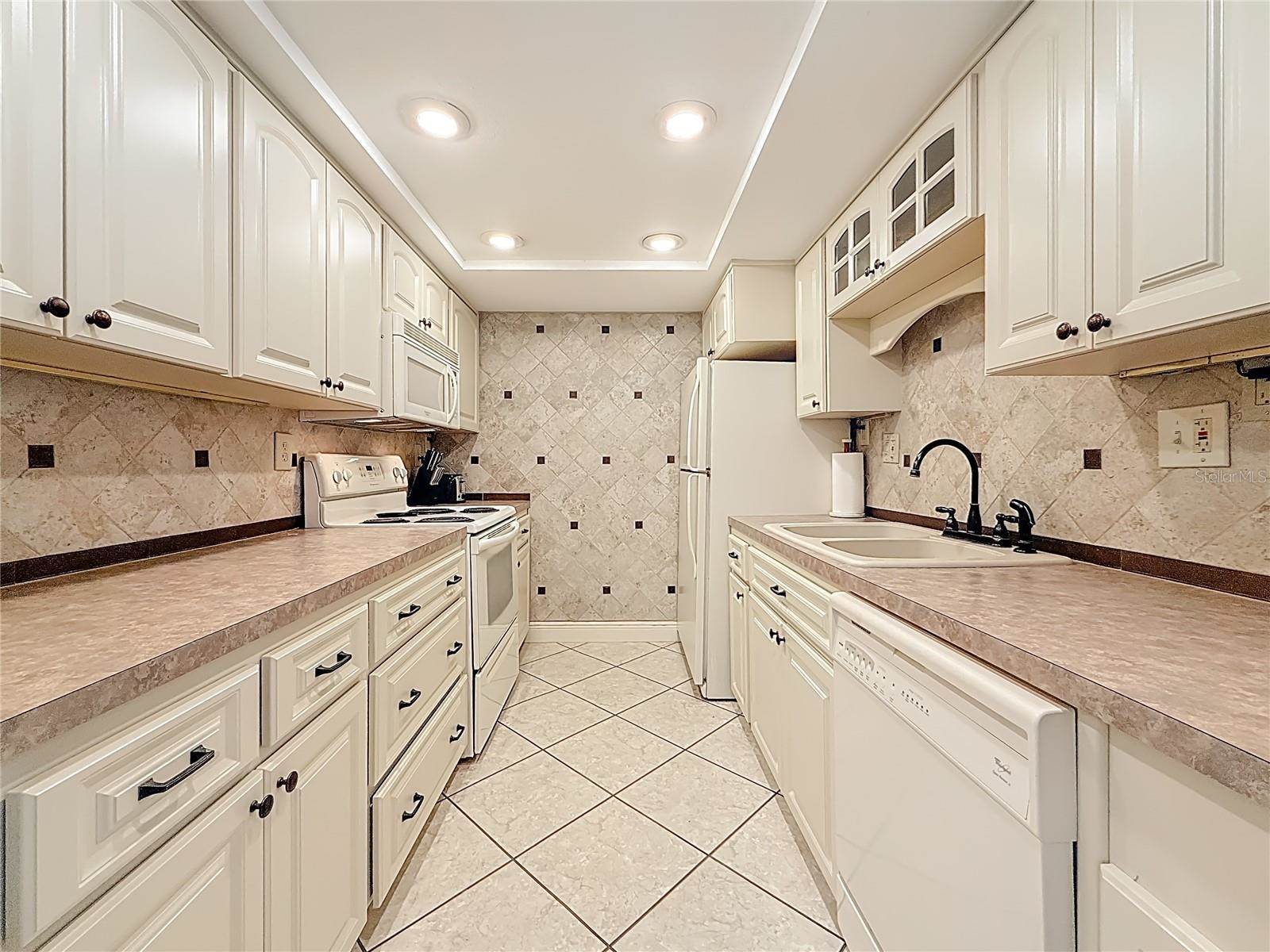 400 64TH Avenue, Saint Pete Beach, FL 33706