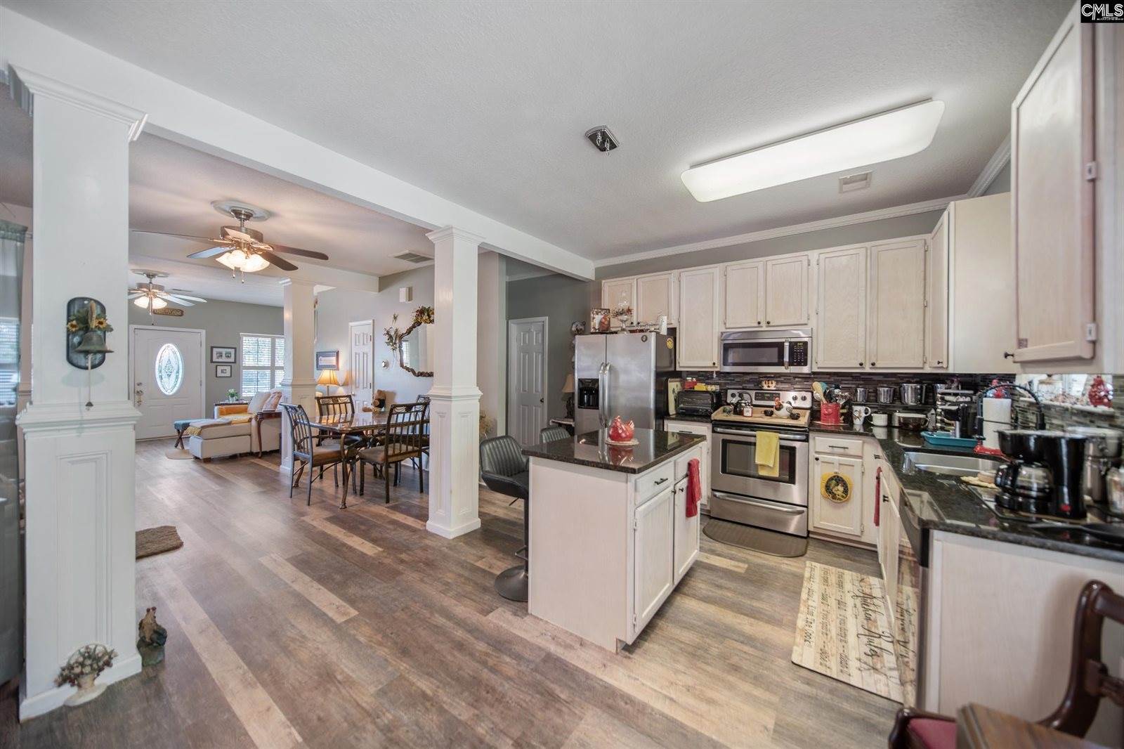 108 Red Barn, Lexington, SC 29072